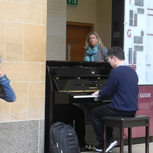 口暴双飞吞精免费视频
